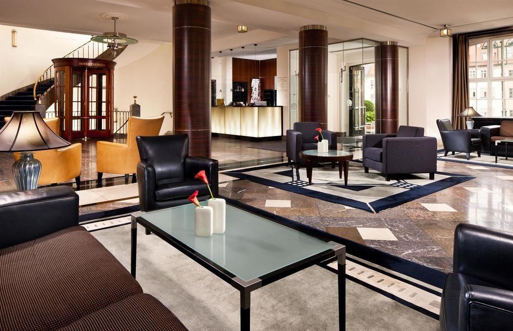 Hotel Elephant Weimar, Autograph Collection מראה חיצוני תמונה The lobby of the hotel