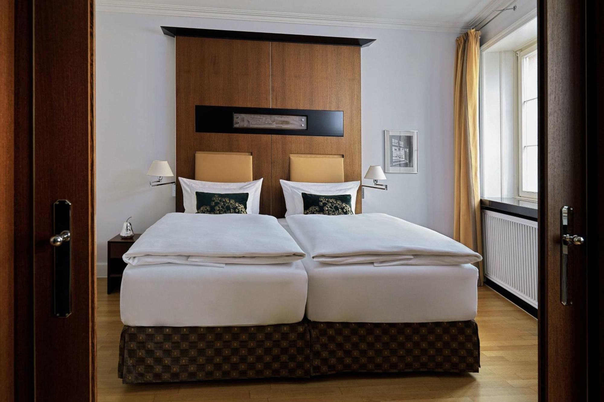 Hotel Elephant Weimar, Autograph Collection מראה חיצוני תמונה A room at the Hotel de Saxe