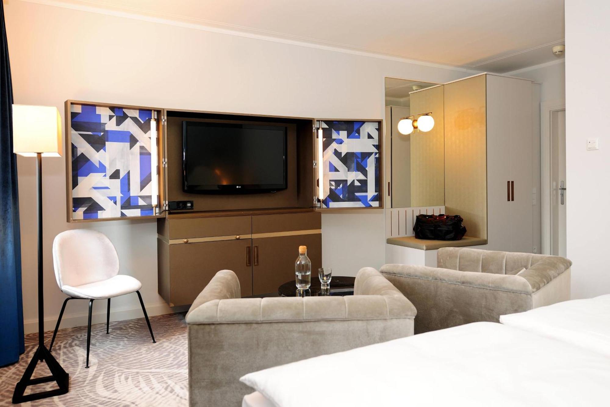 Hotel Elephant Weimar, Autograph Collection מראה חיצוני תמונה A suite at the hotel